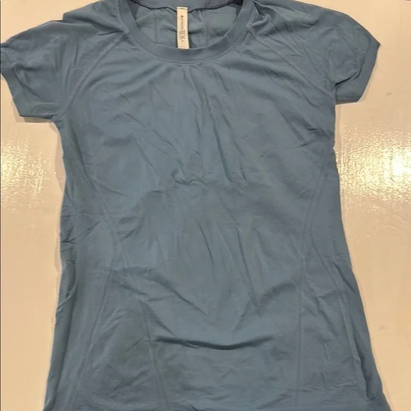 Athleta blue short sleeve seamless top - Picture 1 of 6